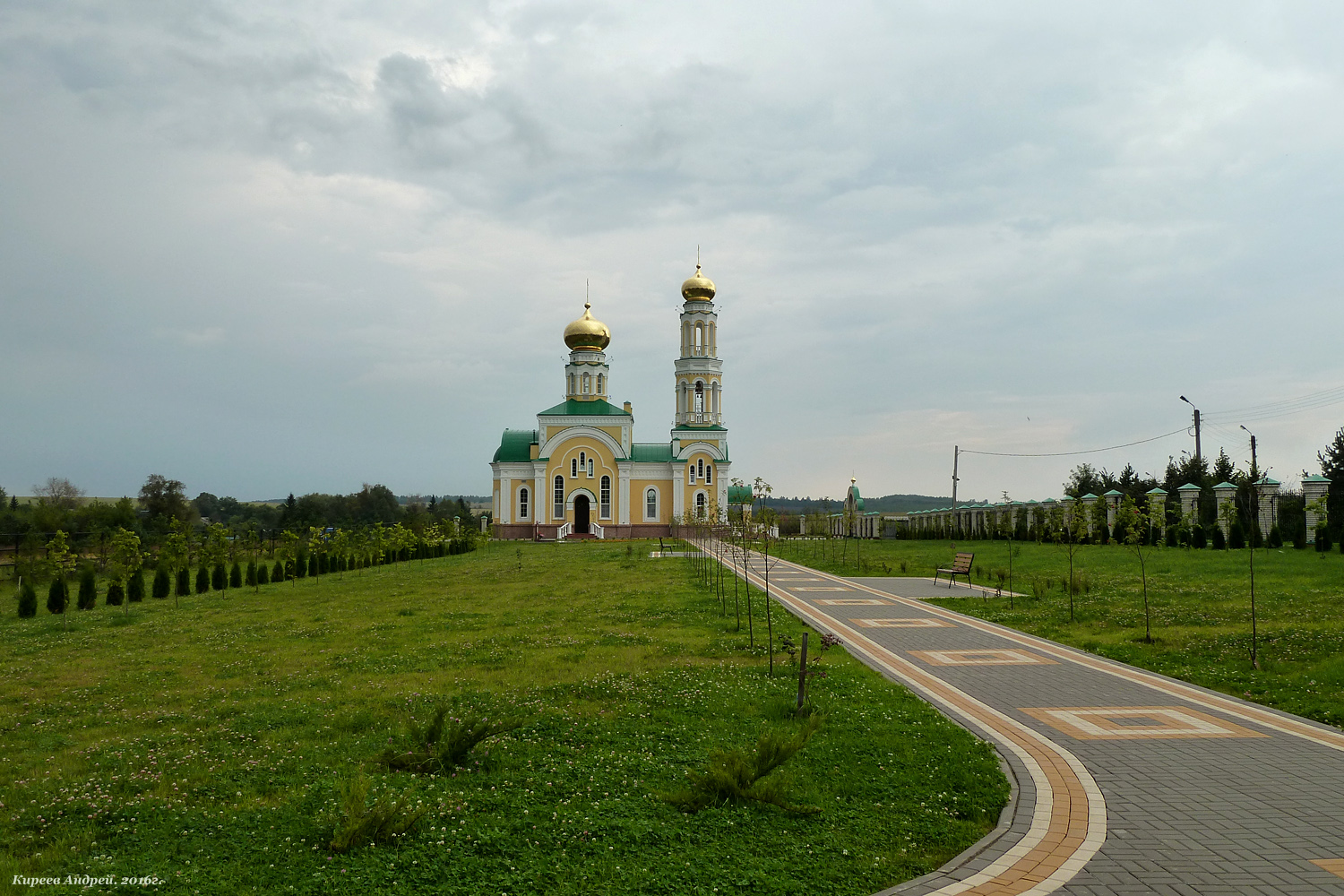 Большое сотниково орловская. Храм Александра Невского большое Сотниково. Большое Сотниково храм Орел. Большое Сотниково Урицкий район Орловская область. Церковь в большом Сотниково Орловская область.