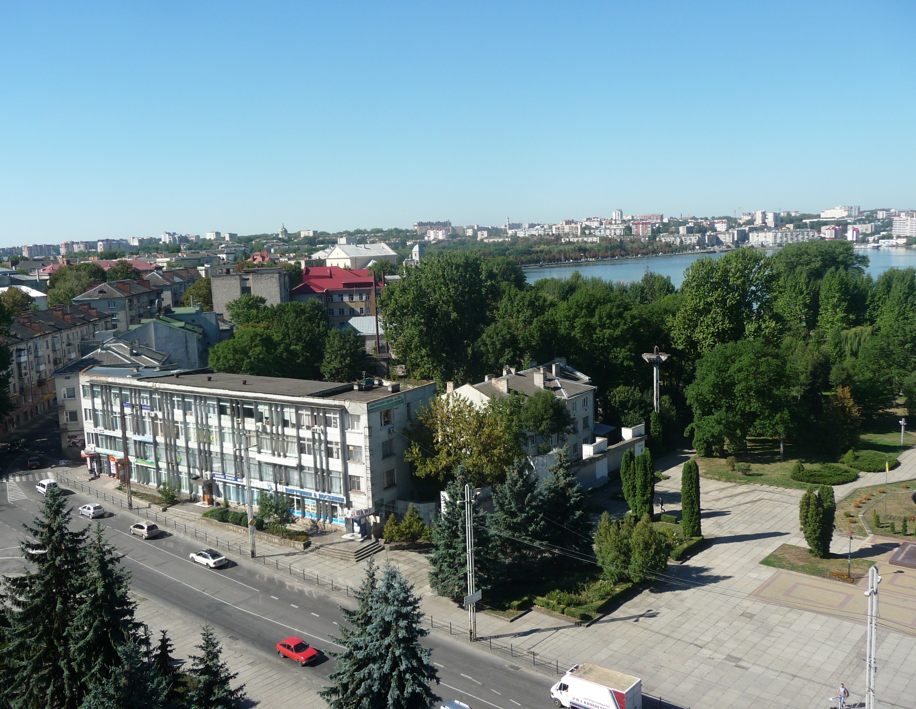 Тернополь википедия. Тернополь центр. Тернополь Украина. Тернополь город. Население Тернополь Украина.