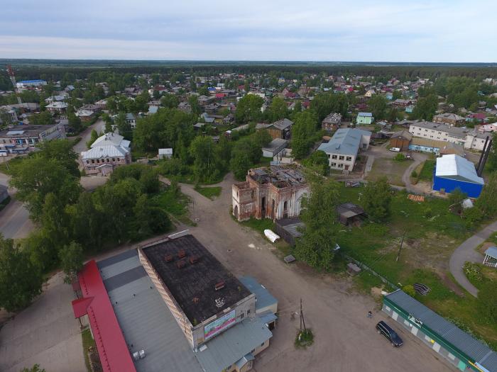 Шенкурск. Город Шенкурск Архангельской области. Свято Троицкая Церковь Шенкурск. Архангельская область г Шенкурск достопримечательности. Поселок Шенкурск.