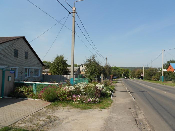 Погода в ивне белгородской. Ивнянский район пгт Ивня. Посёлок городского типа Ивня. Пгт Ивня Белгородской области. Студенок поселок городского типа Ивня.