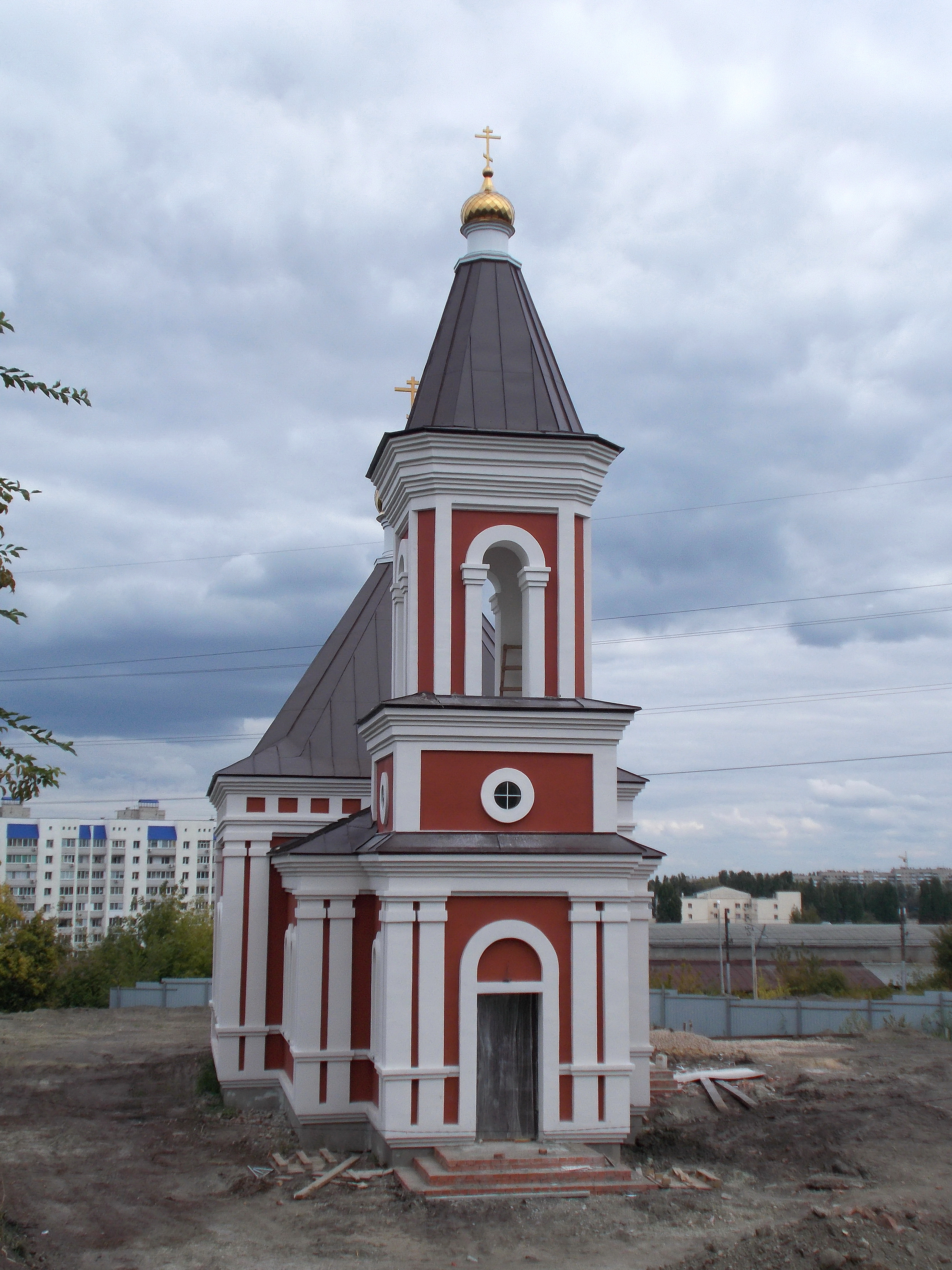 Пушкино саратовская обл. Церкви Саратова фото. Храм Царственных страстотерпцев в Ясенево.