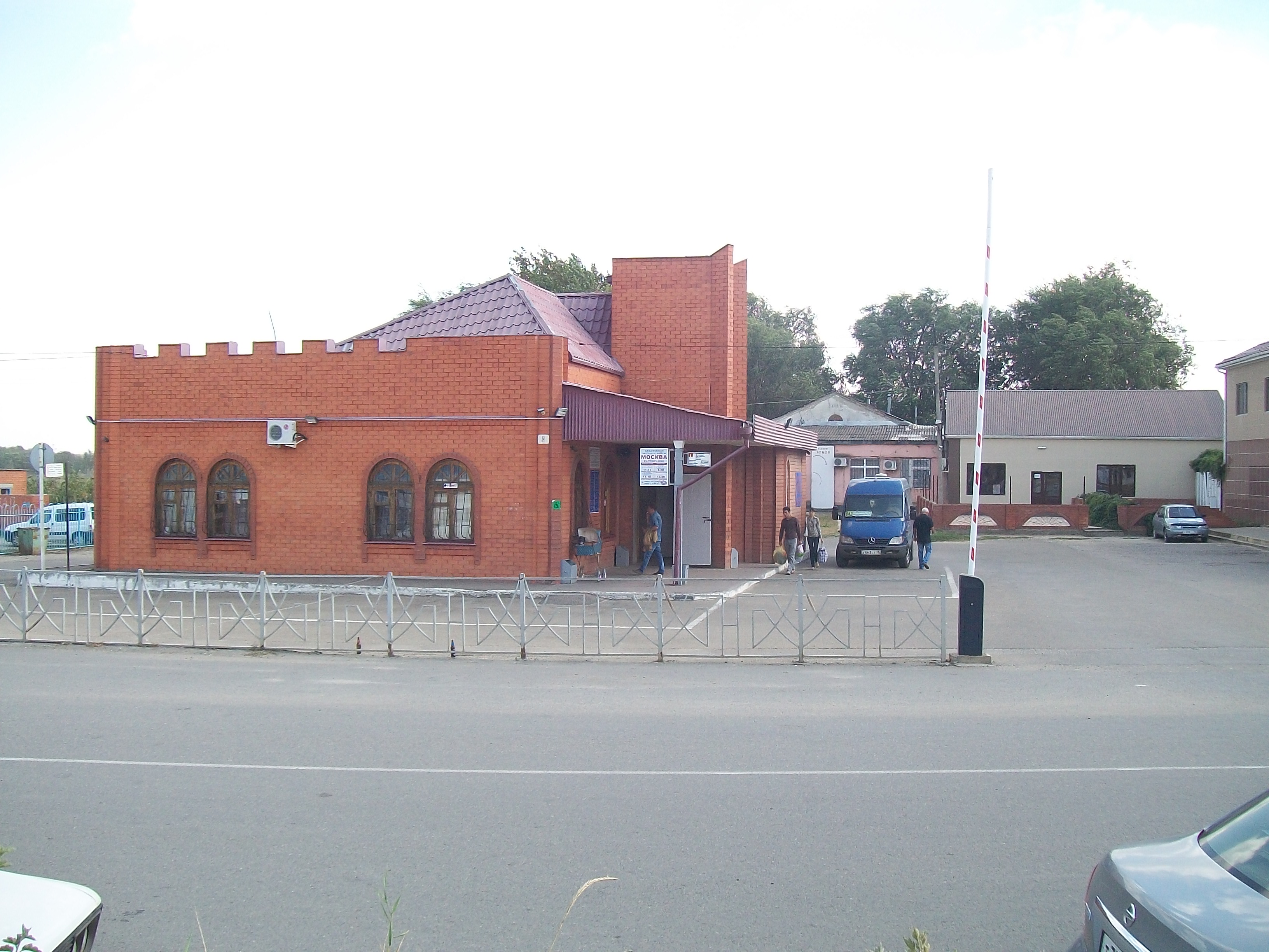 Авито села красногвардейского. Ставропольский край с.Красногвардейское автостанция. Село Красногвардейское Ставропольский магазинв. Село Красногвардейское Ставропольский край, ул. Кооперативная, 51.