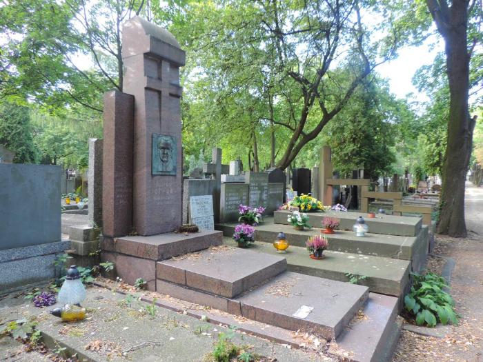 The tomb of Tadeusz Joteyko - Warsaw