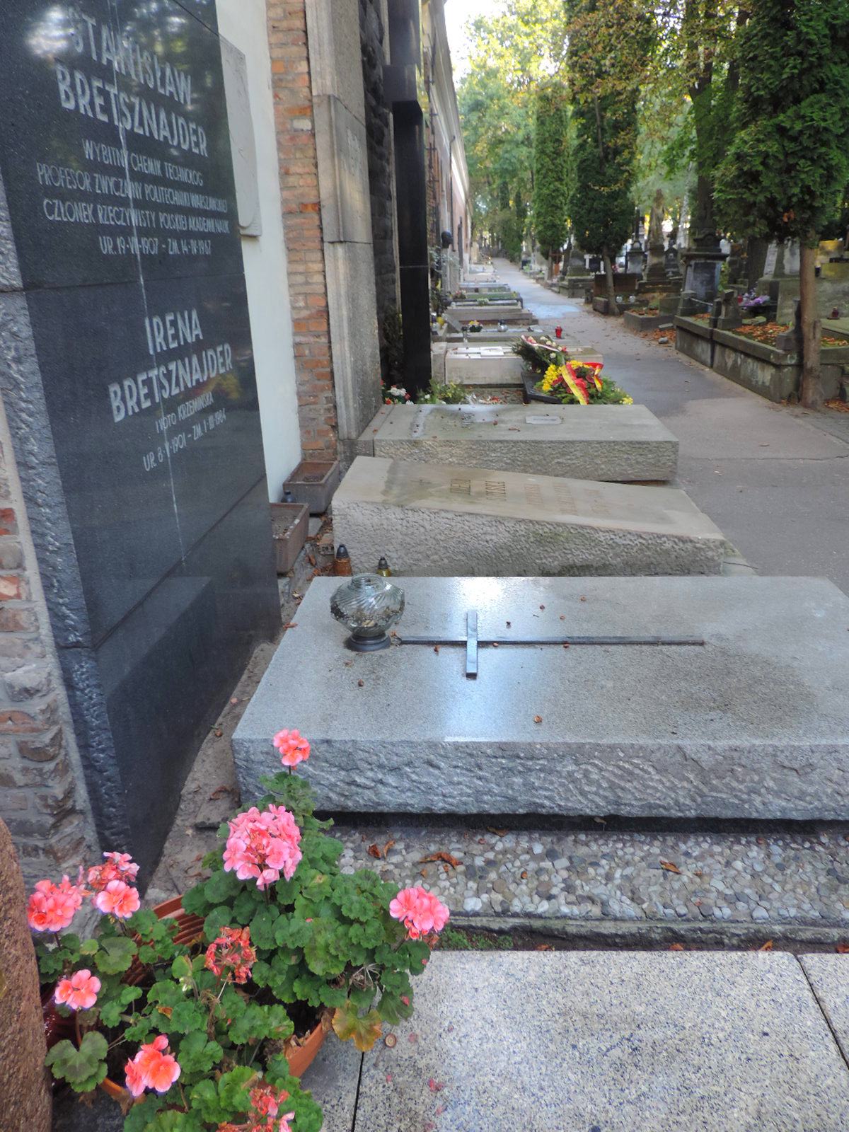 The tomb of Irena Solska - Warsaw