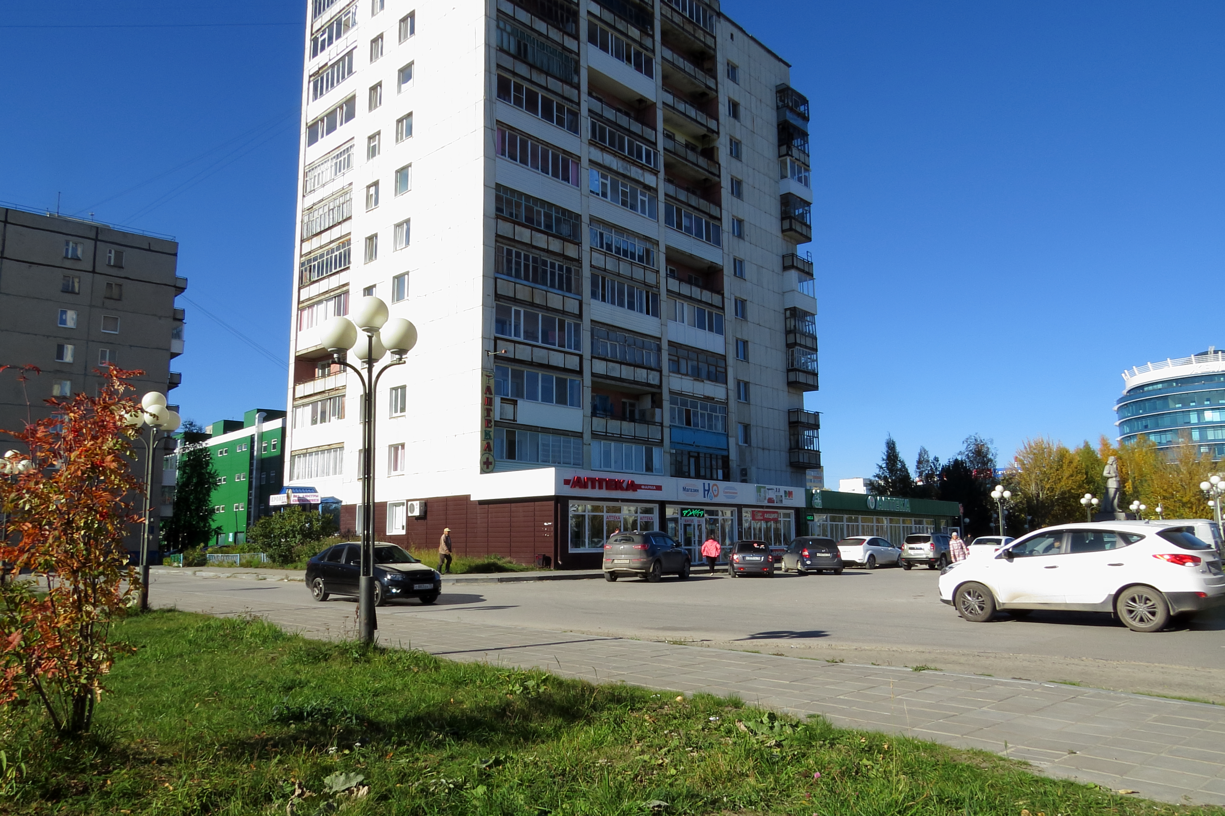 Город тобольск 6 микрорайон. Тобольск 6 микрорайон 1/1. 6 Мкр 1 Тобольск. Тобольск 2 микрорайон. Тобольск 6 микрорайон дом 2.