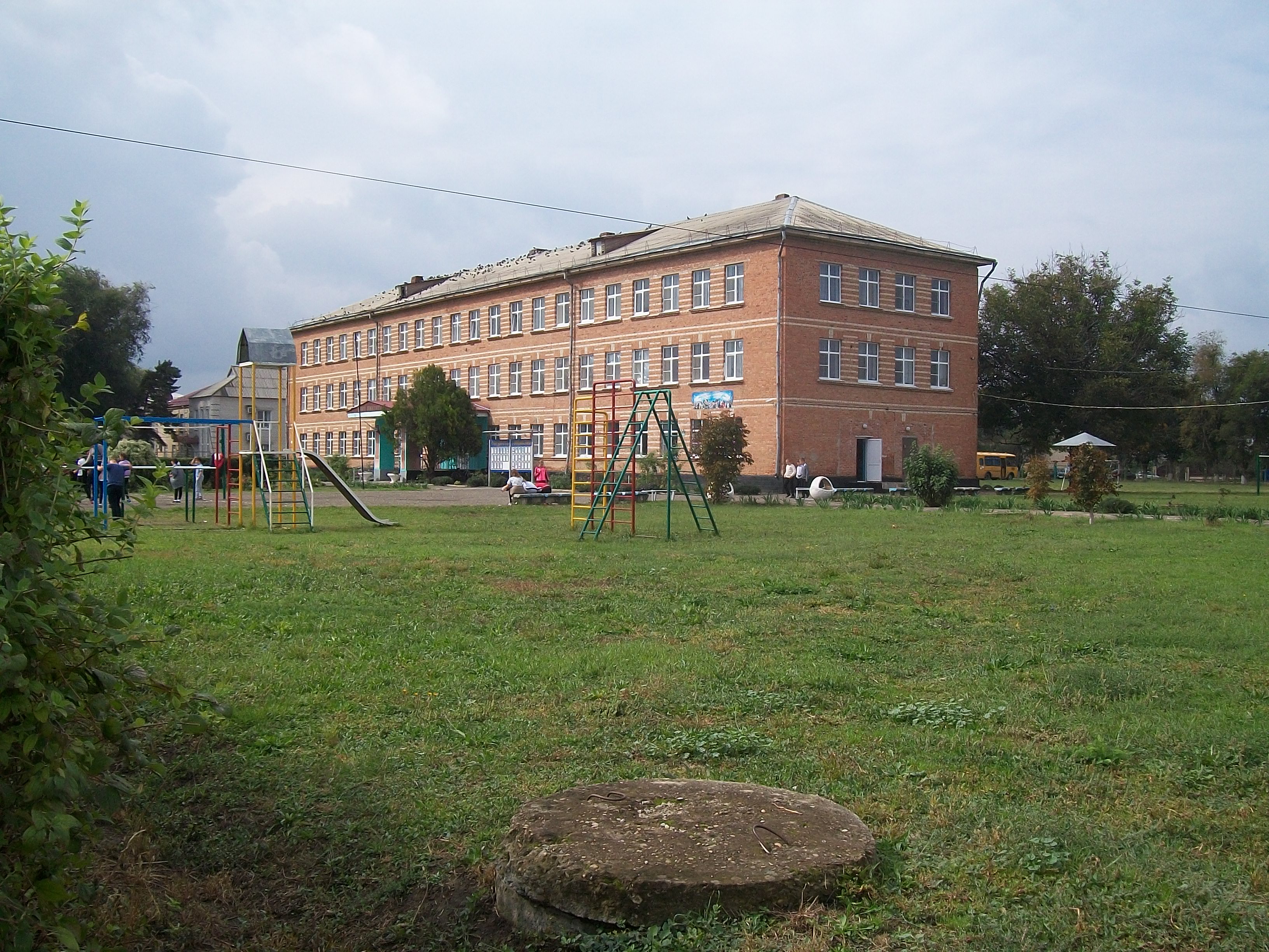 Погода в красногвардейском районе. Сайт гимназии 1 село Красногвардейское Ставропольского края. Красногвардейский район гимназия 1.