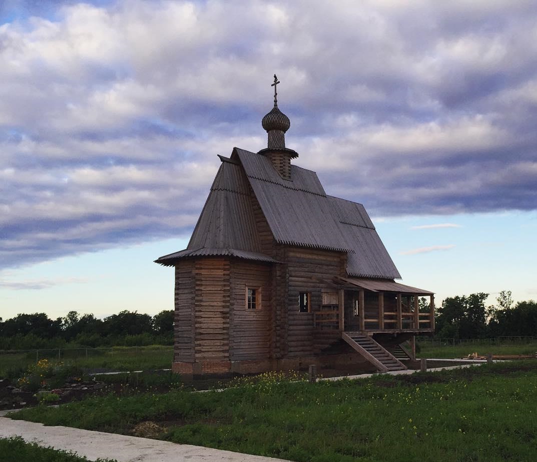 Храм на левенцовке ростов. Храм архангела михаила ростов на дону. Церковь на левенцовке сергия радонежского. Ростов кафедральный собор рождества пресвятой богородицы. Храма преподобного сергия радонежского ростов.