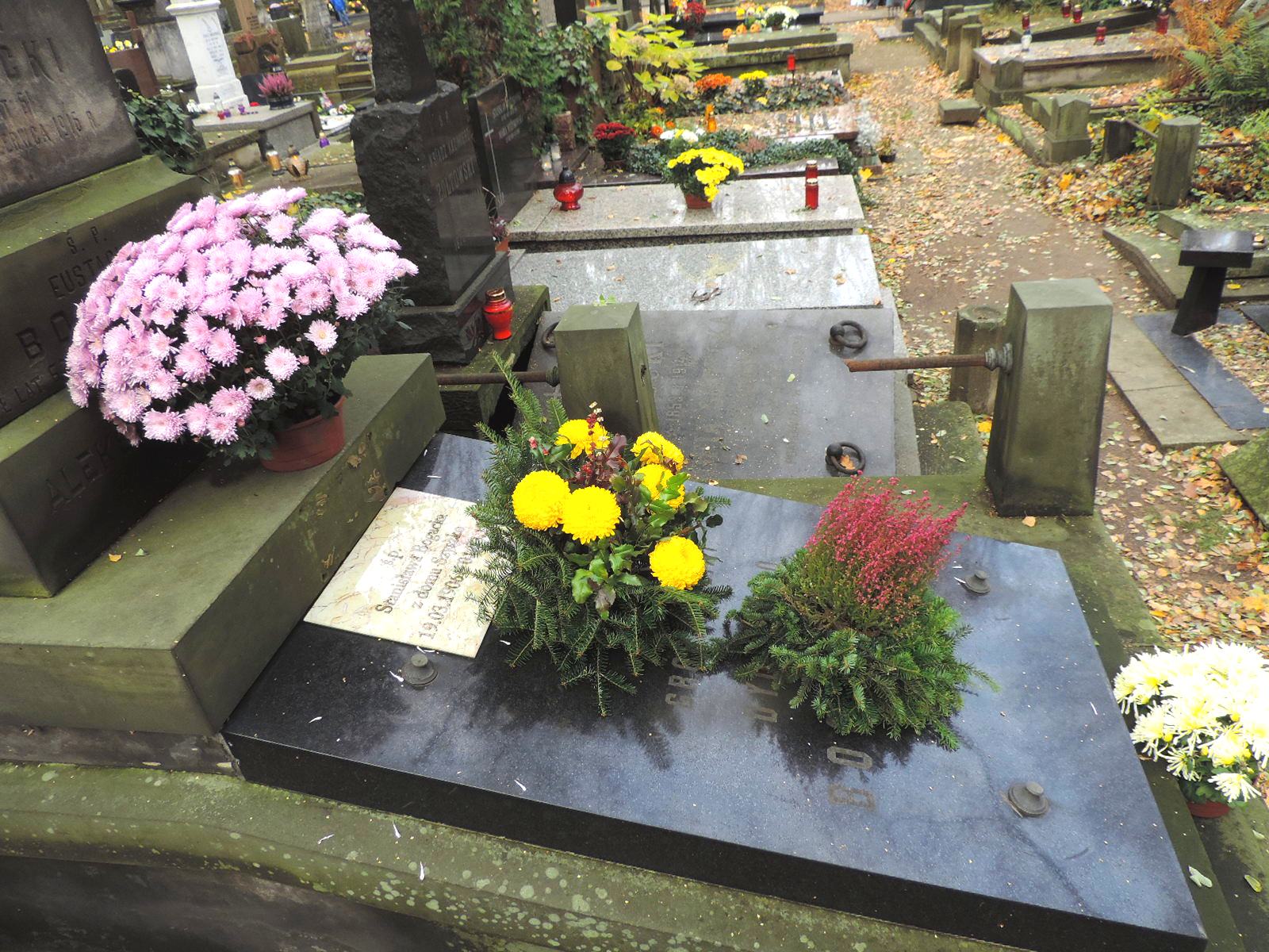 The tomb of Bogacki family - Warsaw