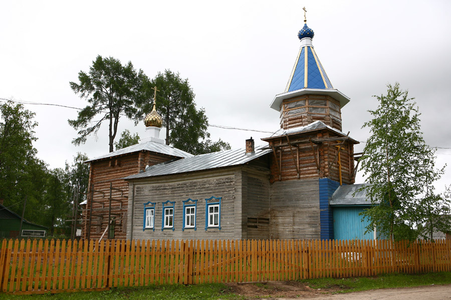 В плесецком районе архангельской. Село Конево Архангельская область Плесецкий район. Церковь Покрова Пресвятой Богородицы Конево. Храм в Конево Архангельская область. Часовня конёво Плесецкого района Архангельской области.