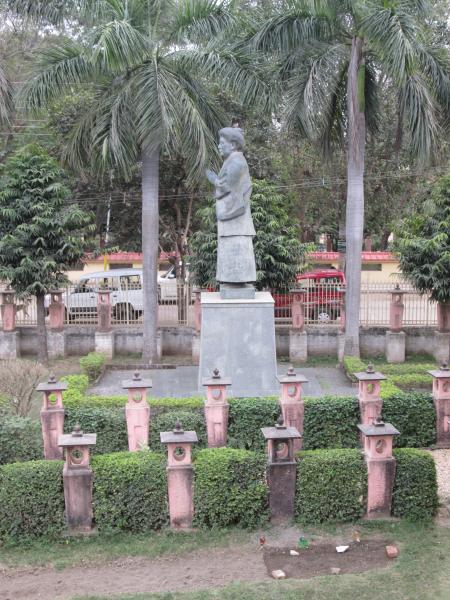 Statue - Bodh Gaya