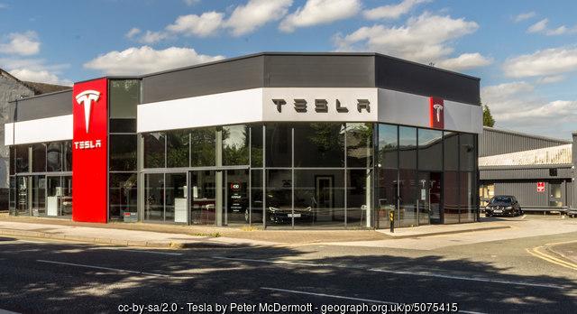 Tesla Showroon - Metropolitan Borough of Stockport