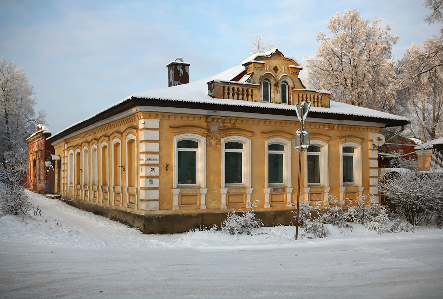 Новгородская 37. Краеведческий музей Сольцы. Сольцы дом купца Боговского. Дом купца Полякова 1918 год. Сольцы дом Багрова.