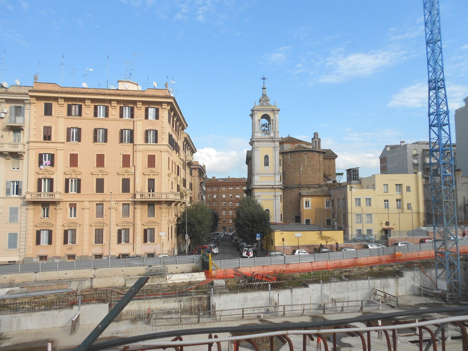 Roma San Pietro Railway Station - 12 Full 