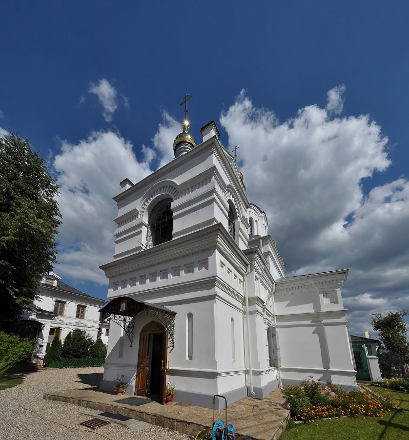 Храм александра невского звенигород