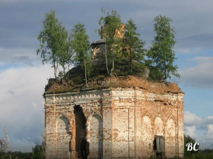 Погода слобода перцевская грязовецком районе. Борисоглебская Церковь Вологодская область. Перцевская Церковь Вологодская область.