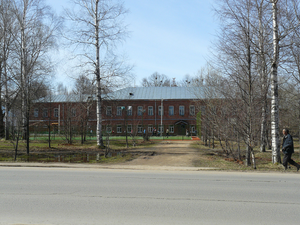 пошехонье. школьники выпускники. пошехонье первая школа. 3 школа пошехонье. школа в пошехонье ярославской области.