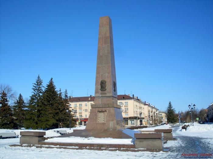 Площадь свободы тольятти фото