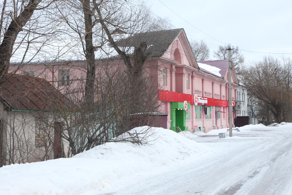 Пятерочка ржев. Улица Гоголя Ржев. Ржев колорит. Апогей Ржев. Панорама Ржев ул. Гоголя 72.