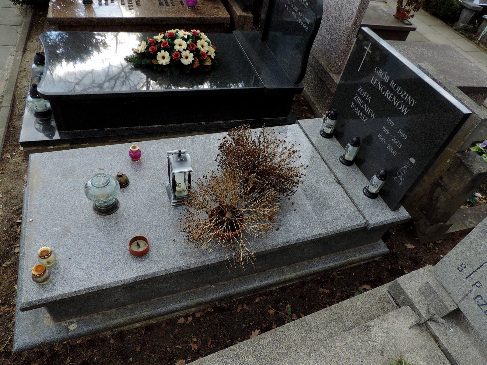 The tomb of Zbigniew Lengren - Warsaw