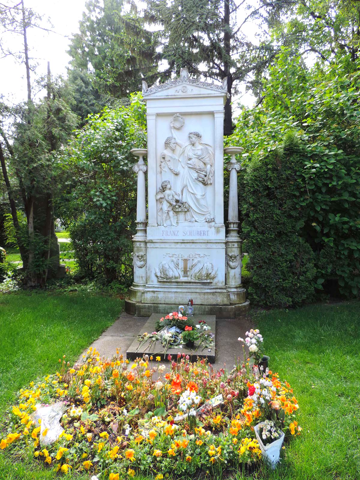 The grave of Franz Schubert - Vienna