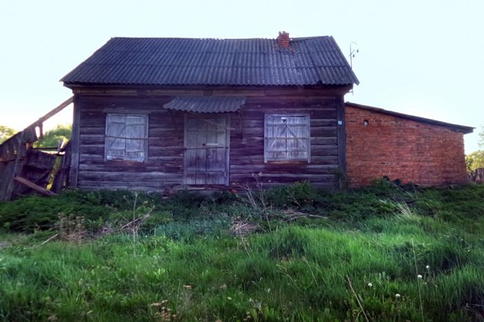 Село здесь. Деревня Сдесловка Трубчевский район. Юровское сельское поселение Трубчевского района. Сдесловка Брянская область. Ильино Трубчевский район.