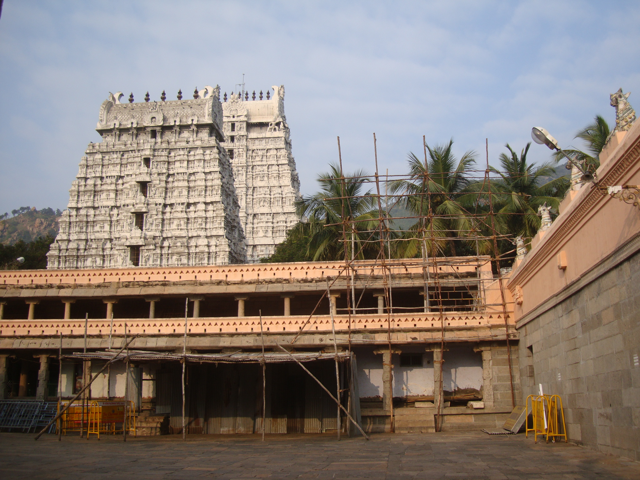 Temple Tower (West) - PeyAazhwaar Gopuram - Tiruvannamalai