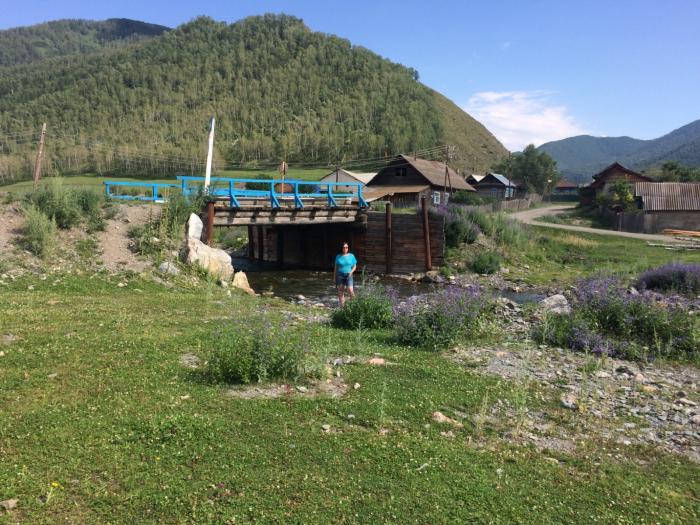 Эдиган. Село Эдиган Чемальского района. Эдиган Республика Алтай. Село Эдиган горный Алтай. Горный Алтай Чемальский район п Эдиган.