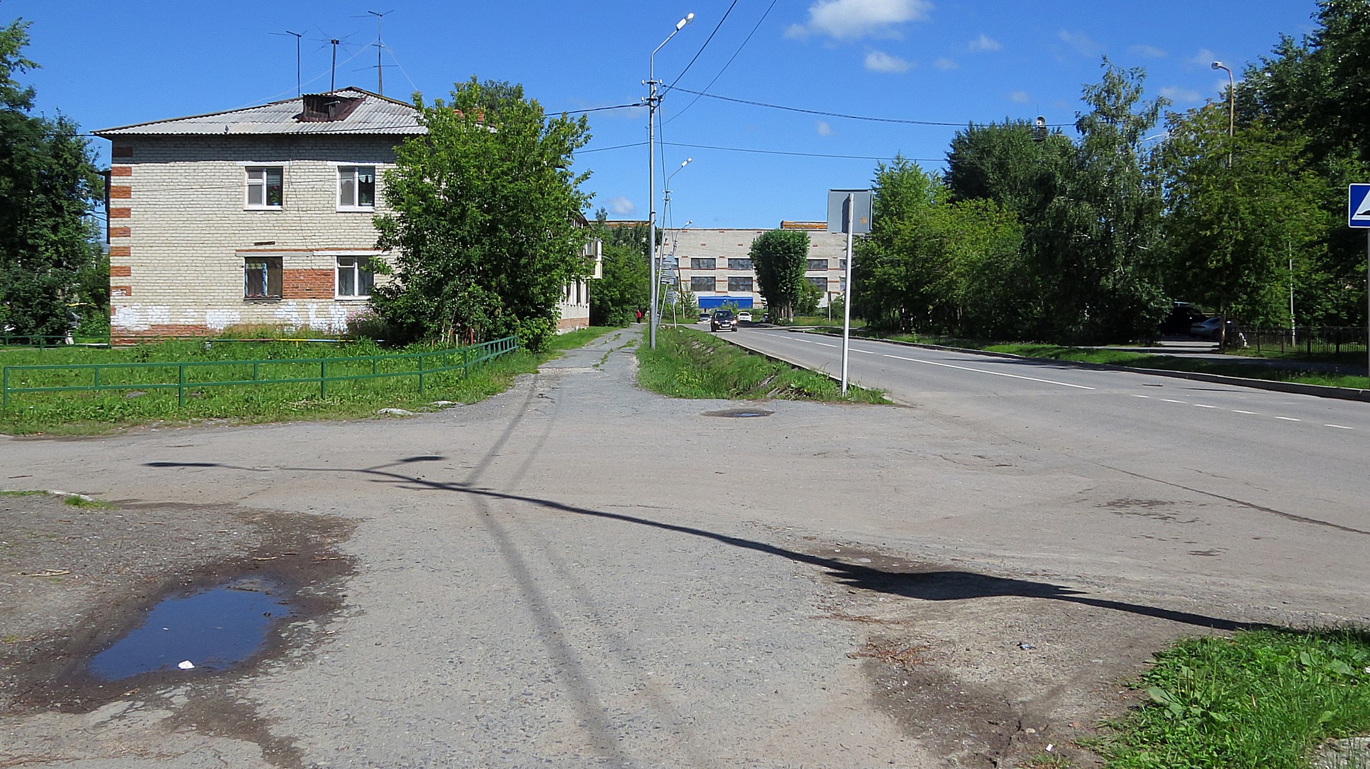 Тюмень октябрь. 70 Лет октября Тюмень. 70 Лет октября 4а Тюмень. Тюмень ул. 70 лет октября, 4. Тюмень улица 70 лет октября.