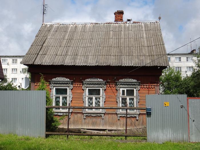 Дом малоярославец. Малоярославец дом Купцов Нелюбовых. Старые здания Малоярославец. Малоярославец старые дома. Старая Садовая улица Малоярославец.