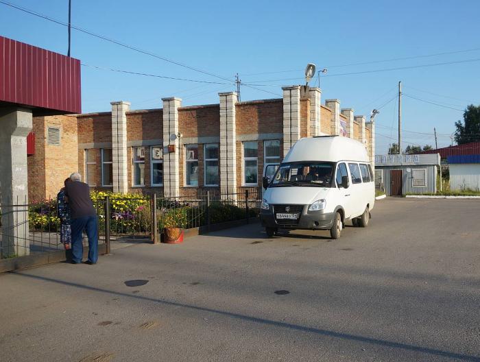 Автобусы чаны. Автобус Чаны Венгерово. Автовокзал Венгерово. Автовокзал Венгерово Новосибирская область. Венгерово автовокзал Чаны автобус.