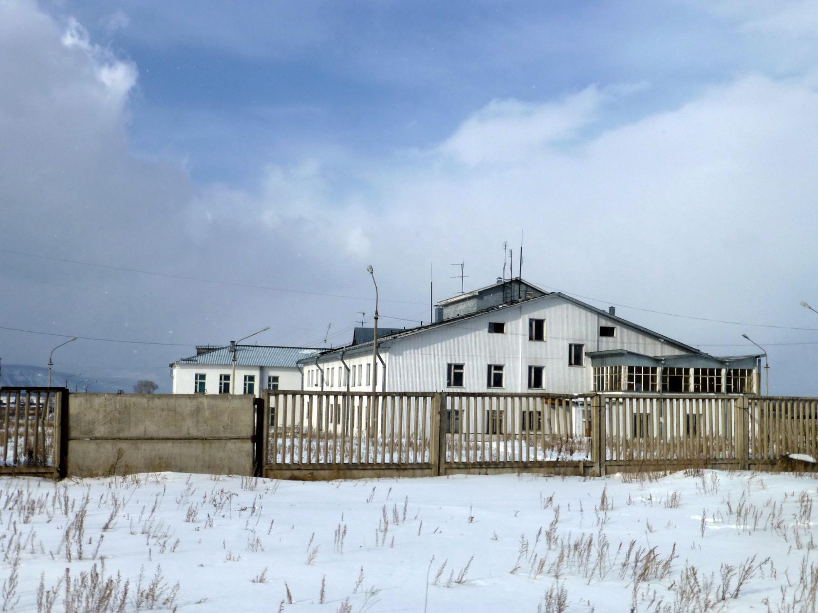 Больница гидростроитель братск. Туберкулезный диспансер Братск Гидростроитель. Иркутский областной туберкулезный диспансер. Город Братск туберкулезная больница. Подснежник в Братске.