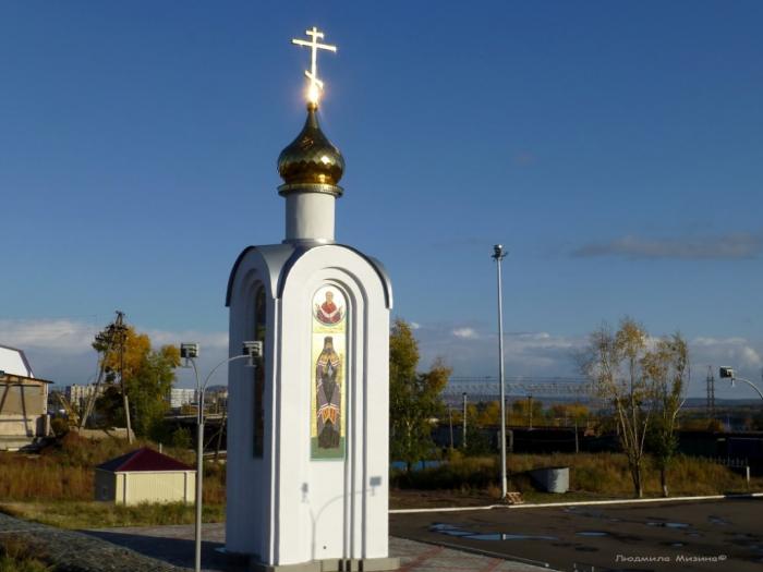 Братская часовня. Православная Церковь Успения Божией матери Братск. Часовня в Братске. Храм Братск Падун. Православной часовня Братск.