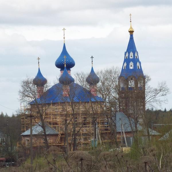 Храм михаила новокузнецк. Кувакино Ярославская область храм. Село Кувакино Некрасовский район Ярославская область. Церковь село Бурмакино. Некрасовский район Кувакино Святой источник.