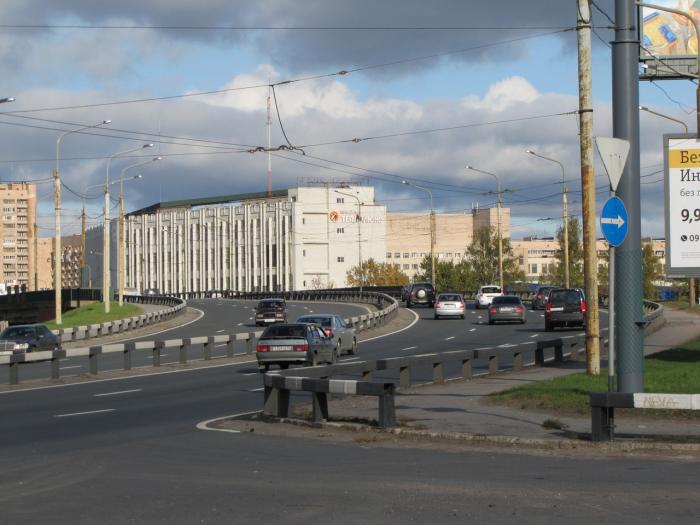 кушелевская дорога виадук. вилгуд автосервис кушелевский путепровод. асп авто санкт петербург кушелевский путепровод. асп авто санкт петербург кушелевский путепровод. кушелевская дорога район санкт-петербурга.
