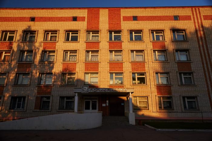 Суворовская црб тульской области. Гуз суворовская црб лицензия. Суворовская центральная больница персонал. Суворовская поликлиника г. Гуз «суворовская црб» лого.