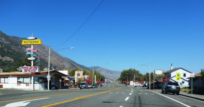 Lee Vining, California | town, place with historical importance, CDP -  Census Designated Place