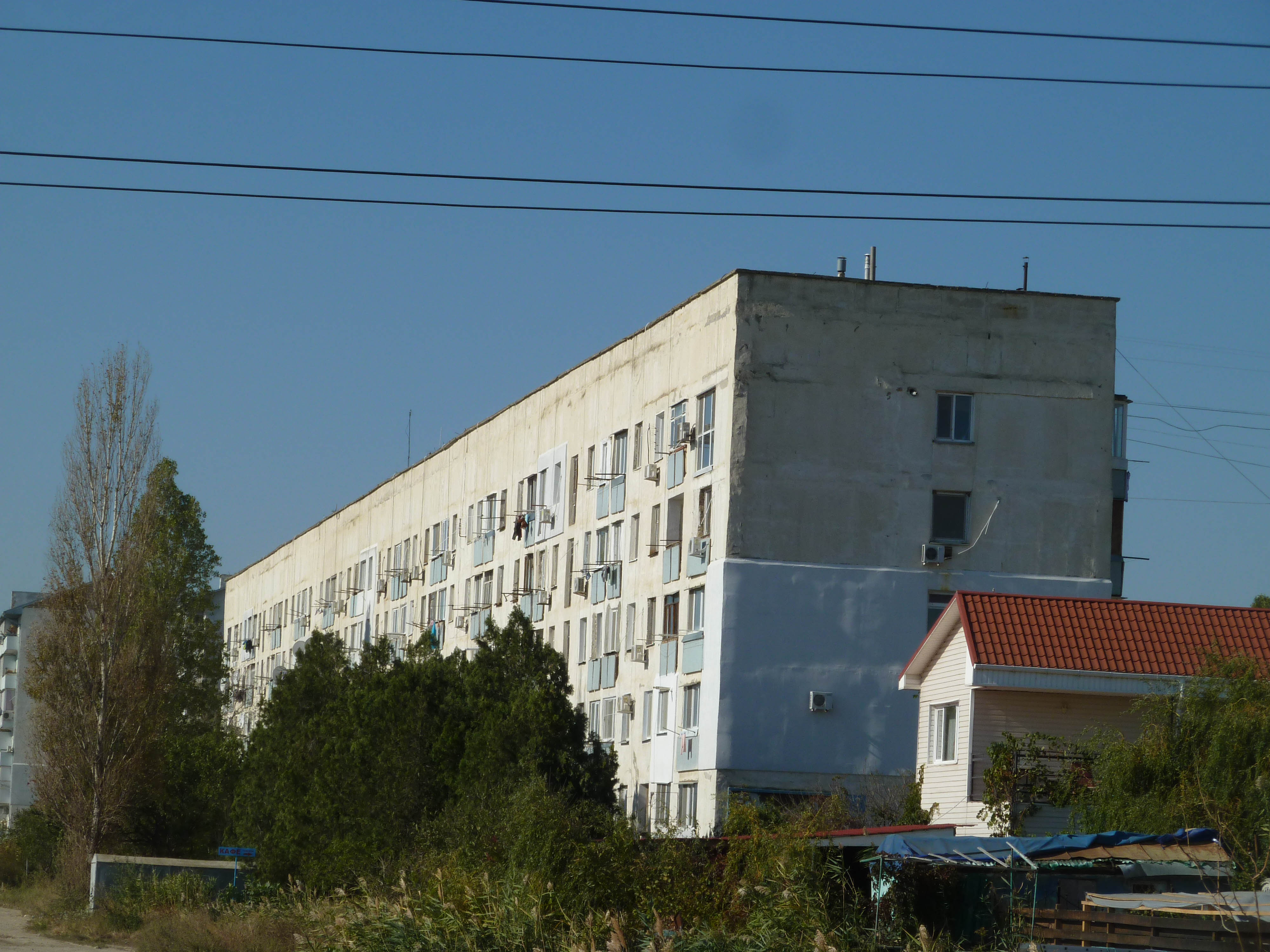 Ул дружбы 34. Улица дружбы 42а, феодосия. Отель радуга феодосия. Дружбы 27 феодосия. Феодосия ул дружбы 30а.