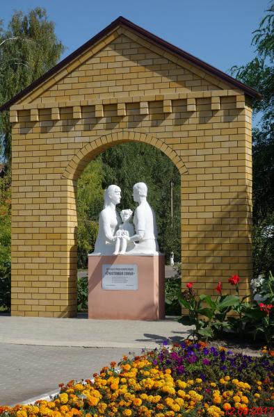 Погода в каменке. Памятники в Каменке Воронежской области. Поселок Каменка Воронежская область. Каменка Воронежская область Каменский район. Пгт Каменка Воронежской области Каменского района.