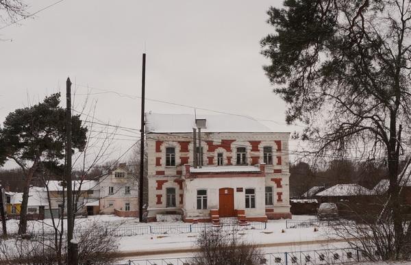 Дом творчества 3. Типичное Старожилово. Дом детского творчества Старожилово. Старожилово фото школы. Старожилово д Ромаданова.