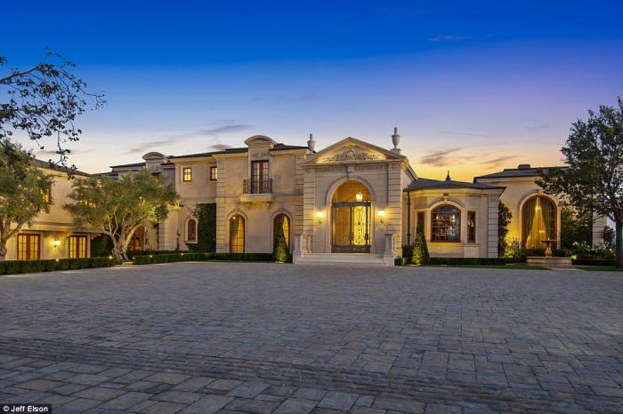 3970 Victoria Lane - Thousand Oaks, California