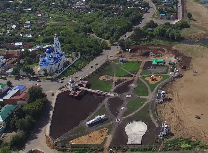 Погода чистополь татарстан. Парк Кама Чистополь. Парк набережная Кама Чистополь. Чистополь парк набережная ками. О городе Чистополь парк.