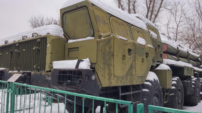 Soviet heavy multiple rocket launcher BM-30 Smerch on shassis MAZ-543M ...