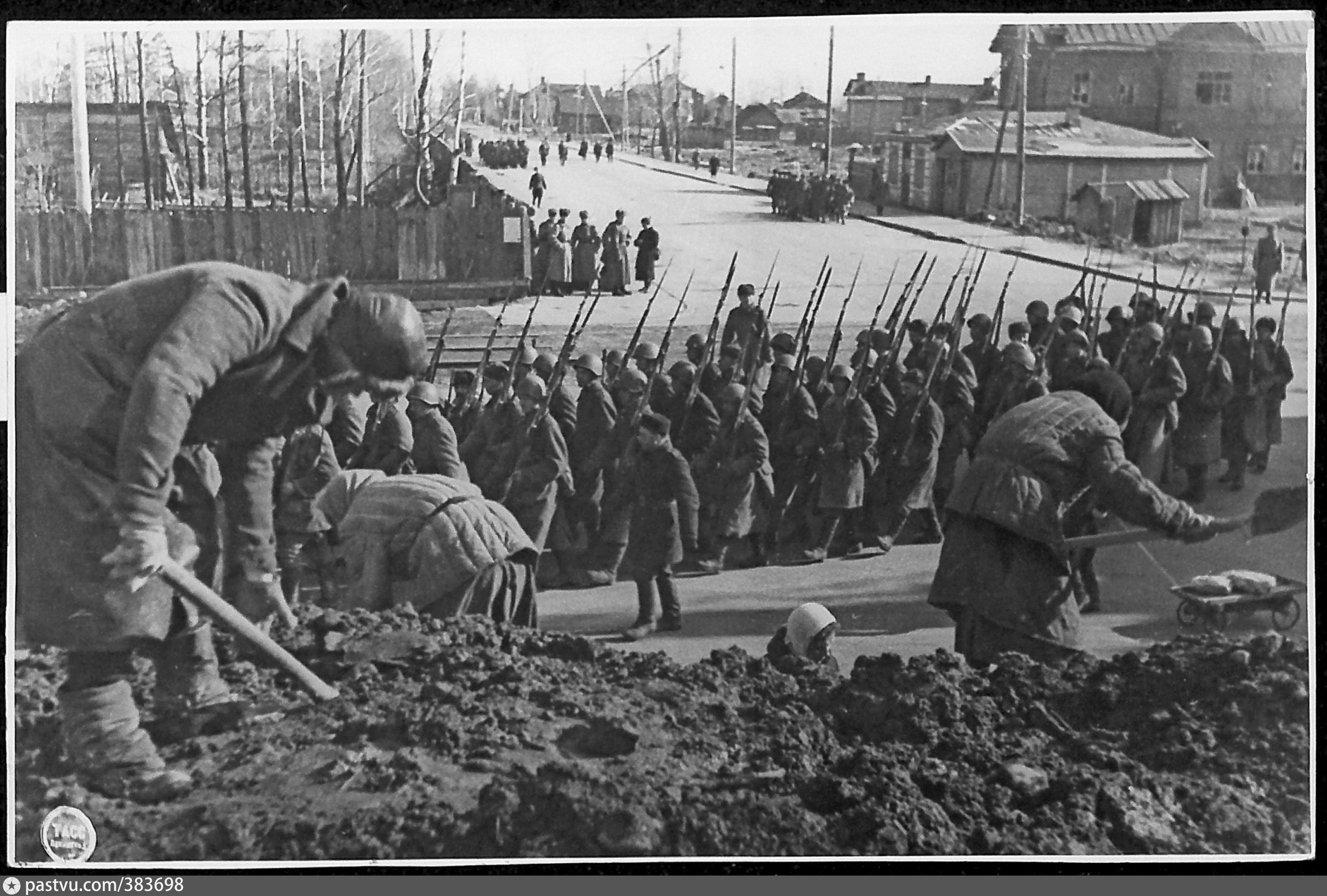 Битва блокада ленинграда. Оборонительные сооружения Ленинграда 1941. Блокада Ленинграда немецкая армия. Блокада Ленинграда окопы. Оборона Ленинграда в 1941 году.