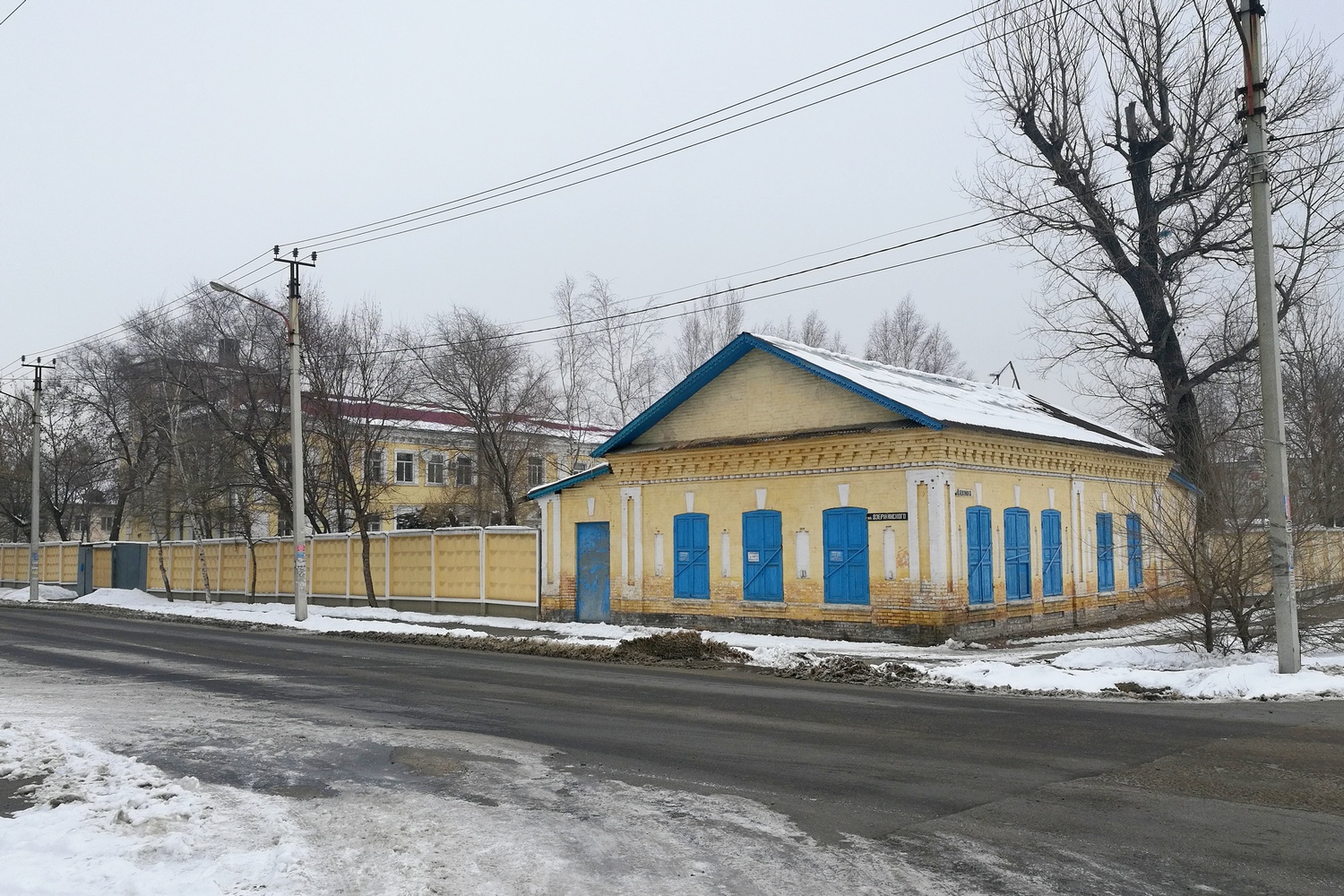 Дзержинское улица. Уссурийск улица Дзержинского. Улица Дзержинского Уссурийск усадьба.