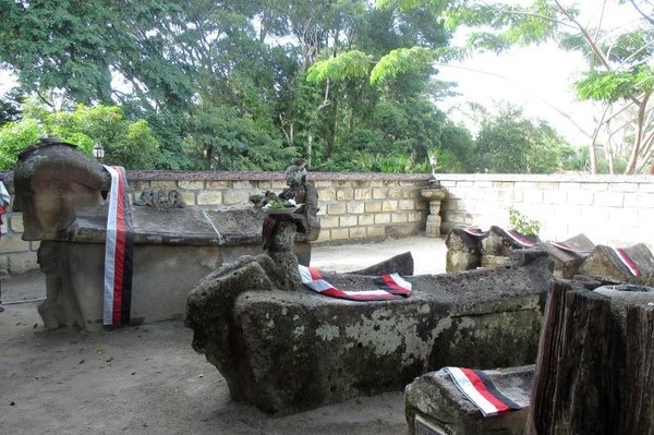 Old Tomb of King Sidabutar