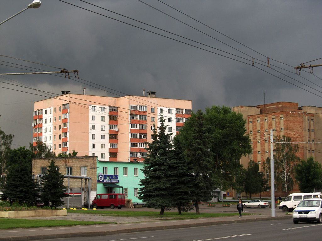 Фото ул челюскинцев. Улица Челюскинцев Могилев. Челюскинцев 172.