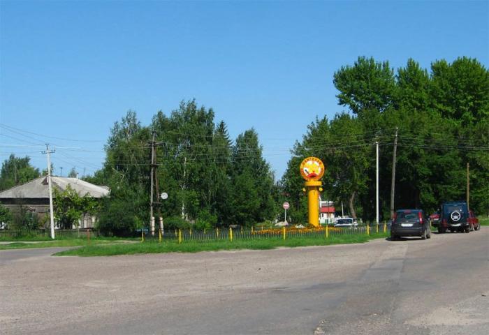 Сенгилей ульяновск. Памятник блину в Сенгилее. Город Сенгилей памятник блину. Сенгилей Ульяновская область памятники. Достопримечательности Сенгилея Ульяновской.