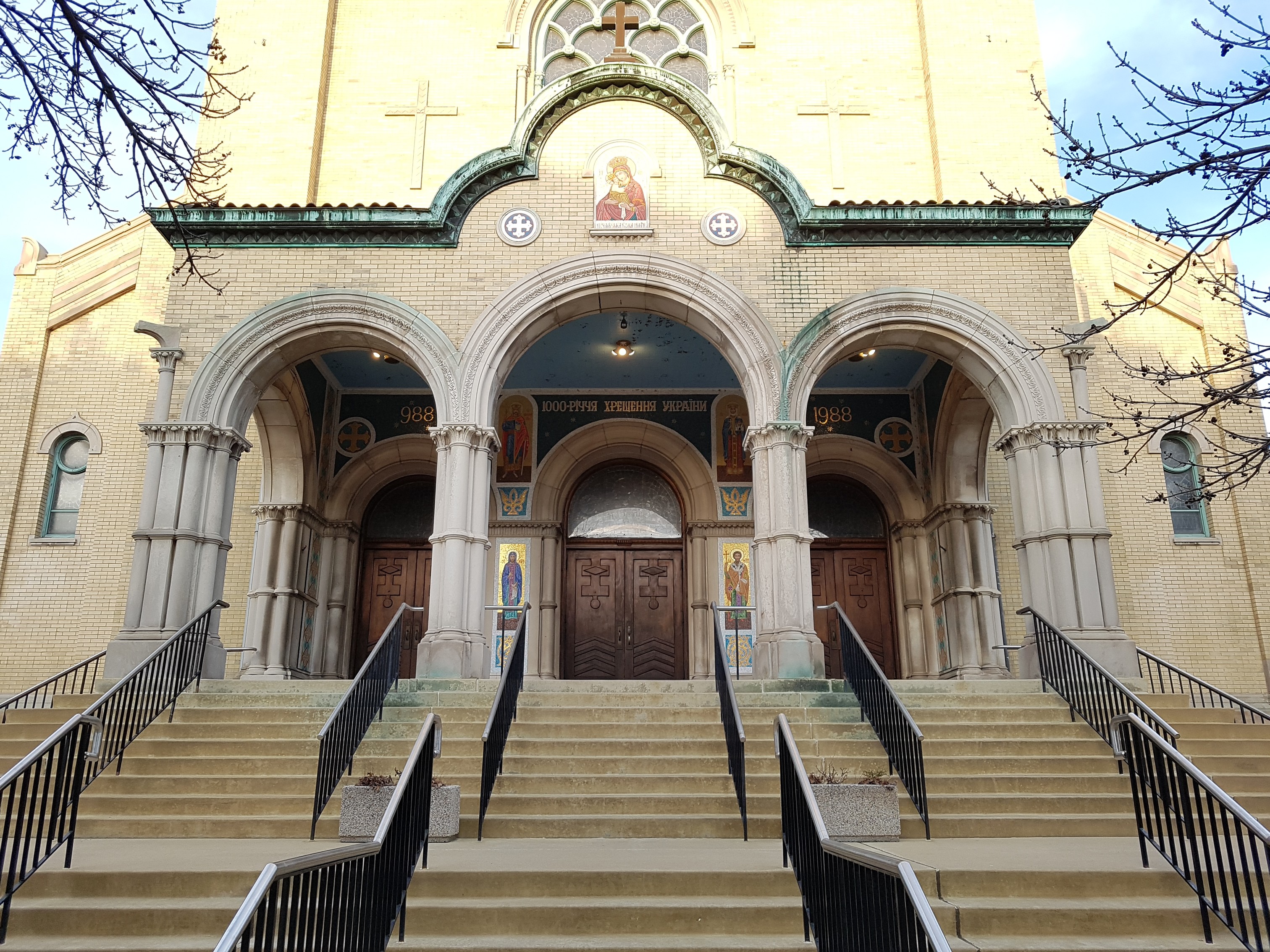 St. Nicholas Ukrainian Catholic Cathedral - Chicago, Illinois | church