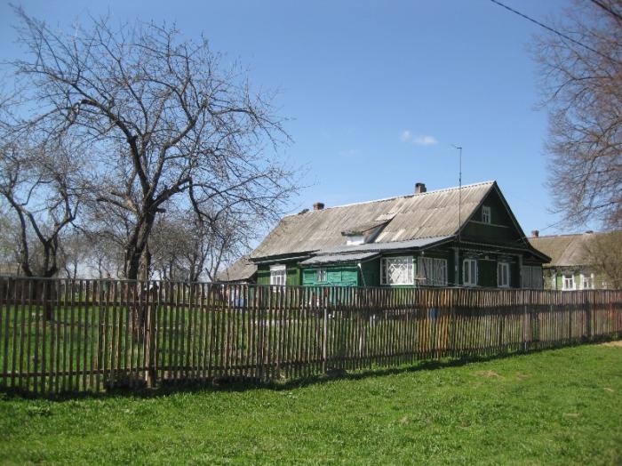 Деревня посадские. Деревня Чарково. Московская обл Чарково. Улица Чарково колледж. Деревня Адворицы Псковского района численность населения.