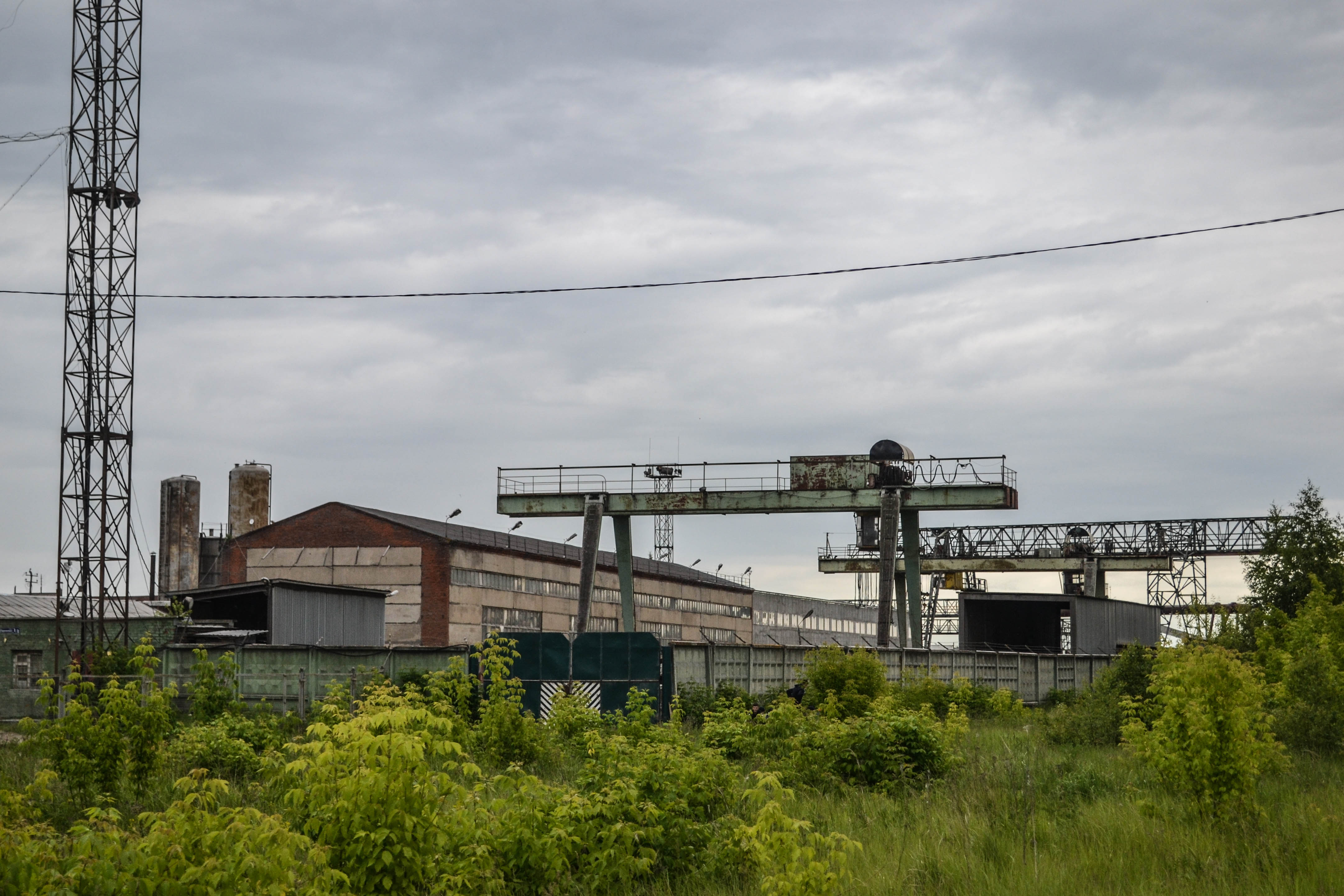 Воскресенск завод. Воскресенск промзона. Завод Lafarge Воскресенск. Воскресенск город Промышленная зона. Лес завод Воскресенск.